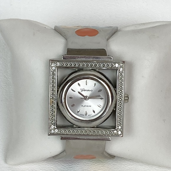 Geneva Platinum Watch Women Silver Tone Open Cuff Enamel Hearts New Battery 6" - Picture 4 of 9